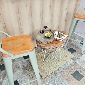 Jardines& Parking Apartment